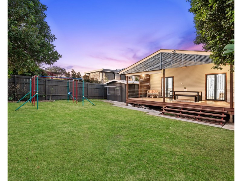 12 Bonniebrae Street, Wynnum West QLD 4178