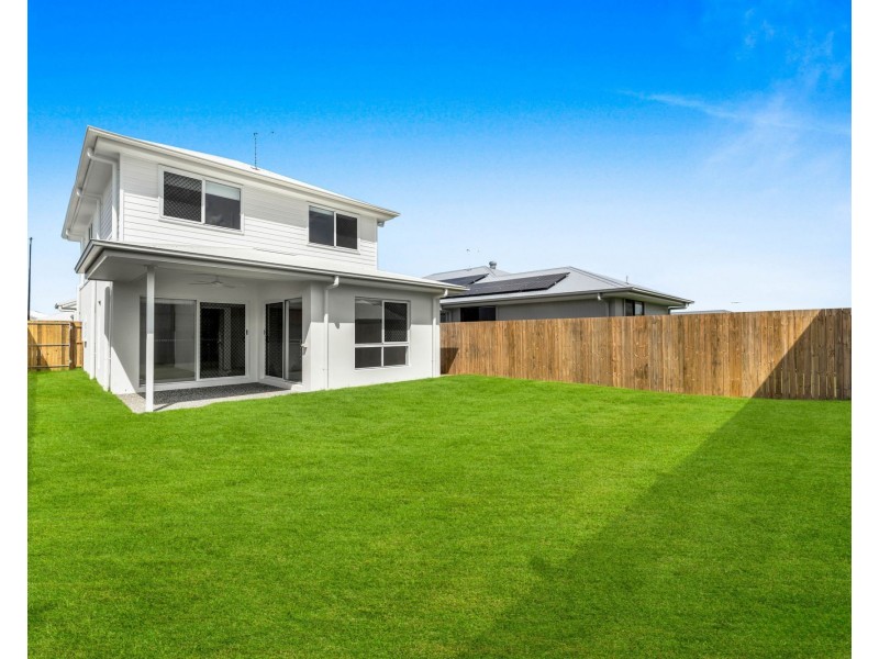 12 Alpine Street, Redland Bay QLD 4165