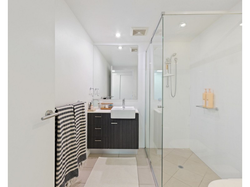 3305/3 Emporio Place, Maroochydore QLD 4558