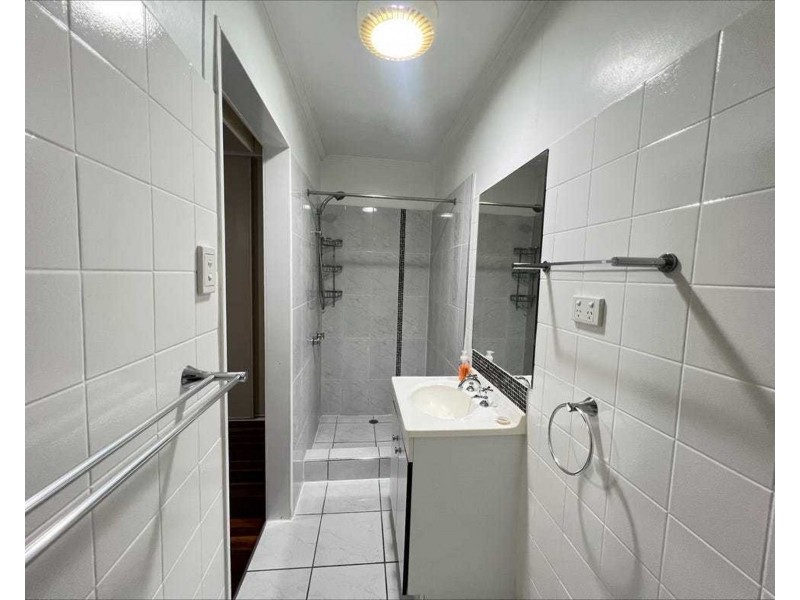 2/151 Sexton St, Tarragindi QLD 4121