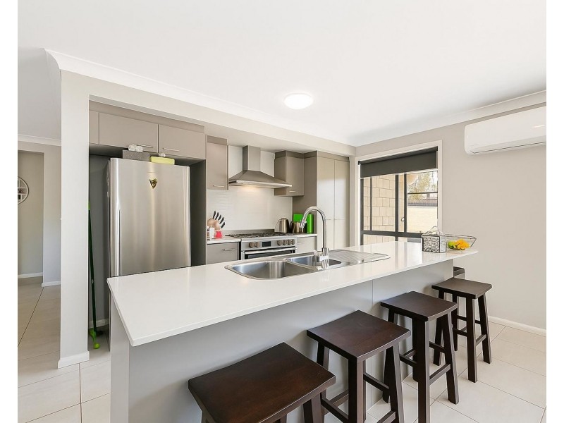 17-21 Wedgebill Court, Greenbank QLD 4124