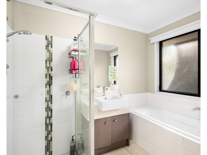 17-21 Wedgebill Court, Greenbank QLD 4124