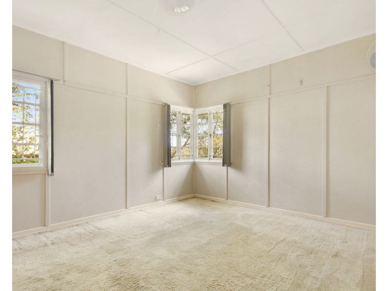 51 Foxglove Street, Mount Gravatt East QLD 4122