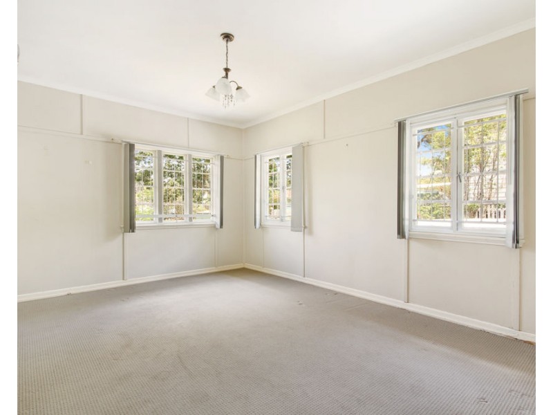 51 Foxglove Street, Mount Gravatt East QLD 4122