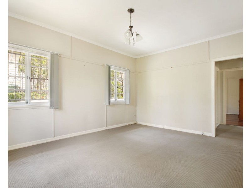 51 Foxglove Street, Mount Gravatt East QLD 4122