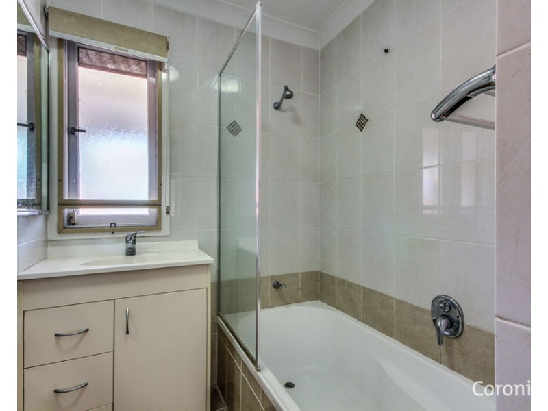 1/15 Pear Street, Greenslopes QLD 4120