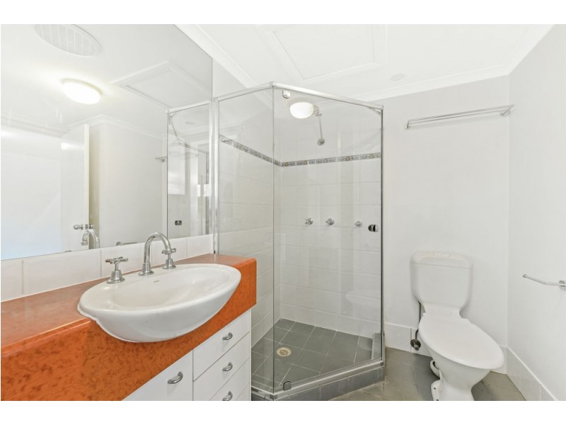 32/89 Scott Road, Herston QLD 4006