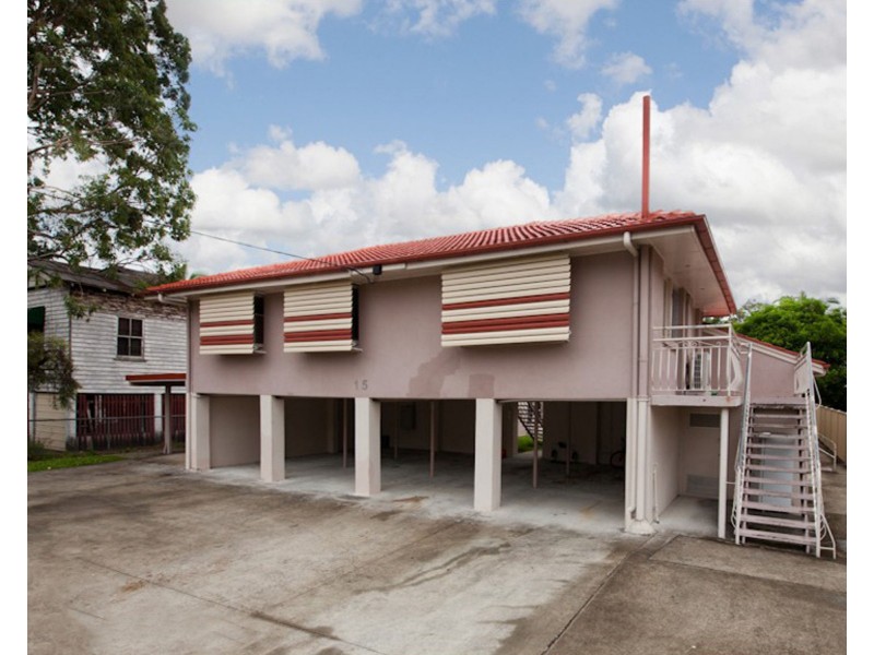 4/15 Pear Street, Greenslopes QLD 4120