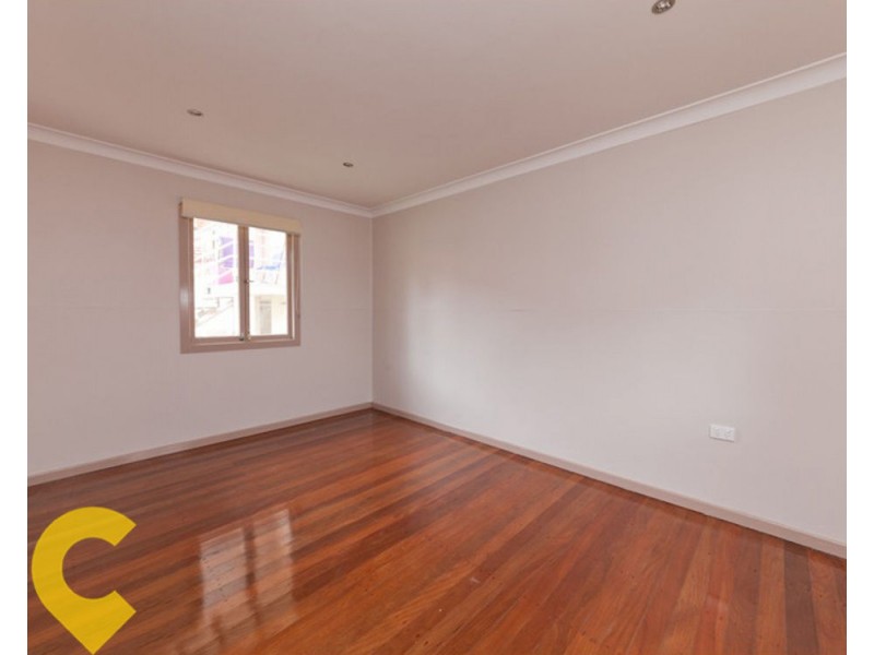 4/15 Pear Street, Greenslopes QLD 4120