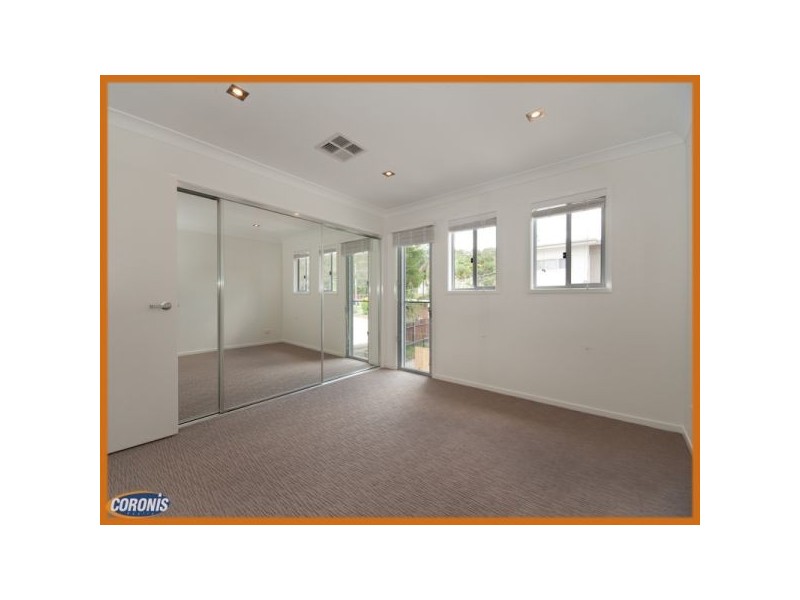 2/21 Abang Avenue, Tanah Merah QLD 4128
