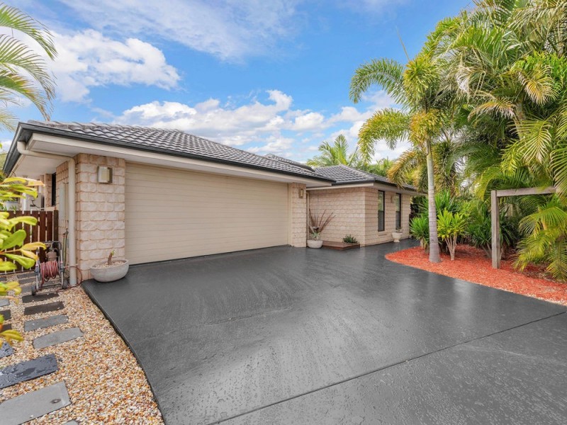 15 Ladbroke Close, Carseldine QLD 4034