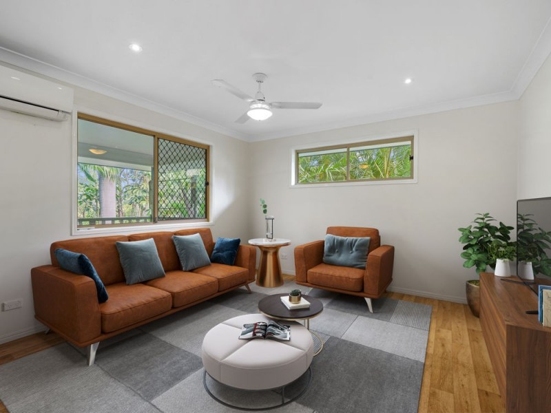 39 Solar Street, Coorparoo QLD 4151