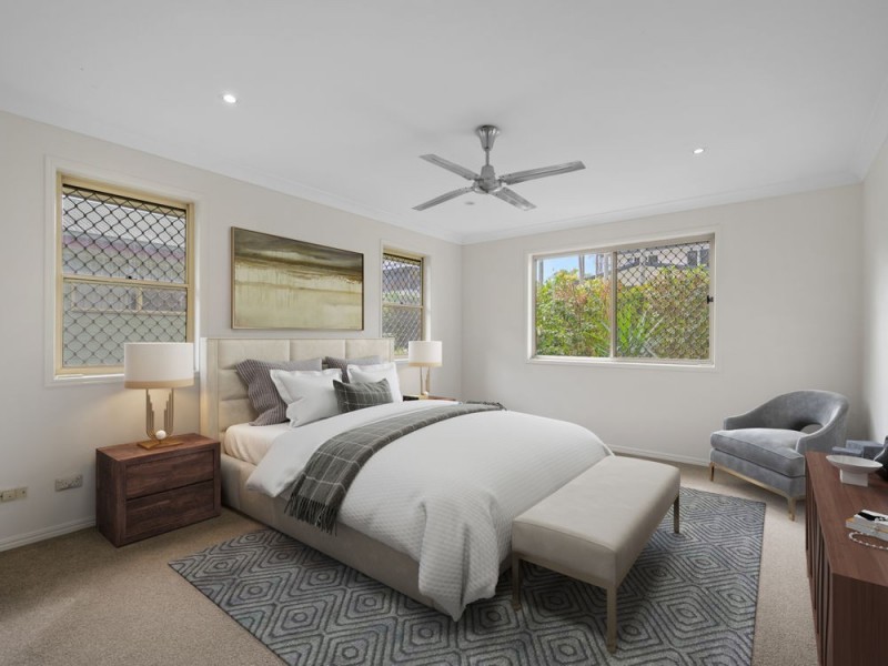 39 Solar Street, Coorparoo QLD 4151