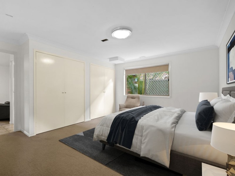 39 Solar Street, Coorparoo QLD 4151