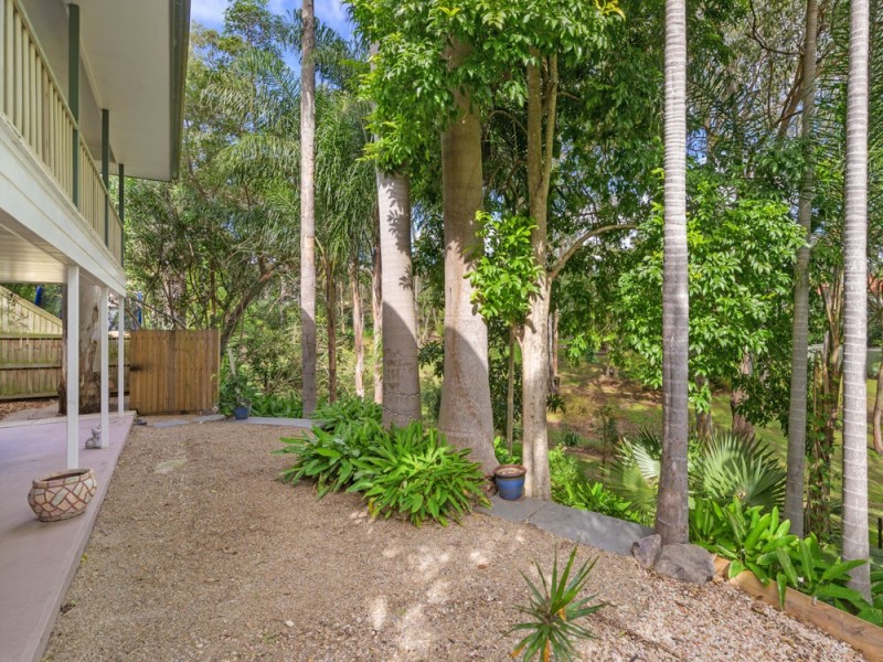 39 Solar Street, Coorparoo QLD 4151