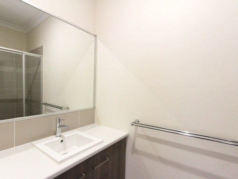 54 Wyena Street, Camp Hill QLD 4152