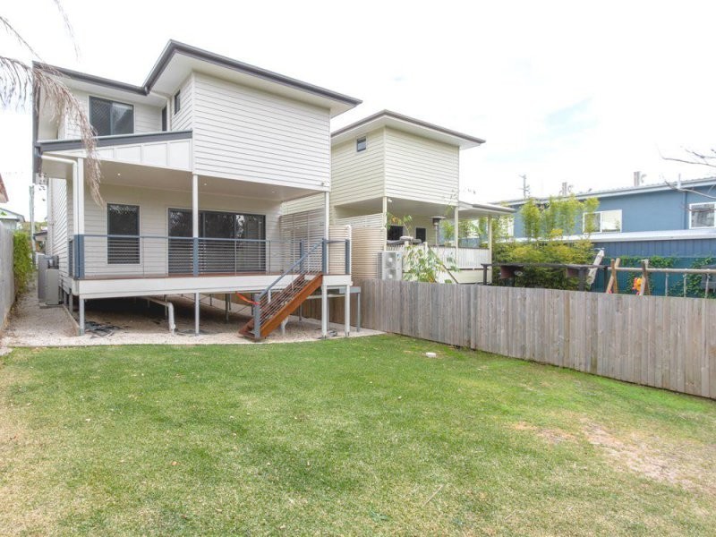 54 Wyena Street, Camp Hill QLD 4152
