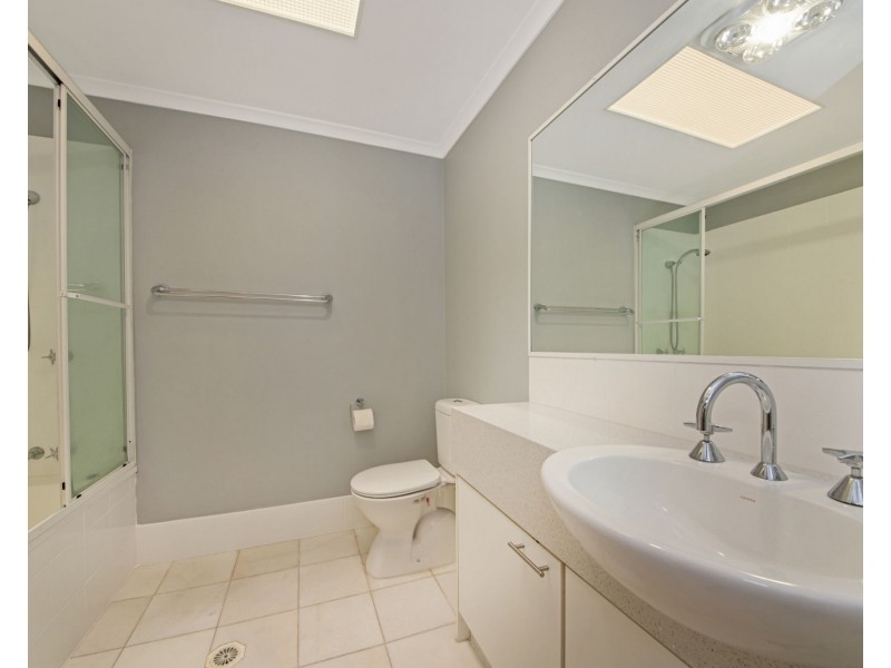 68/43 Scrub Road, Carindale QLD 4152