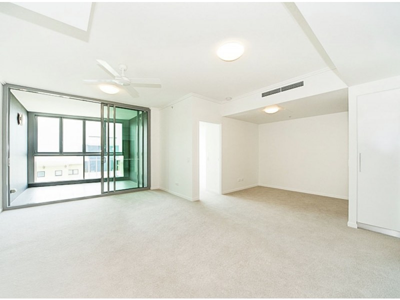 11210/8 Harbour Road, Hamilton QLD 4007