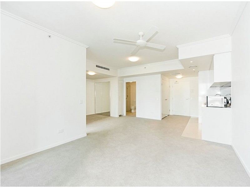 11210/8 Harbour Road, Hamilton QLD 4007