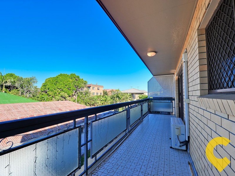 4/17 Logan Street, Greenslopes QLD 4120