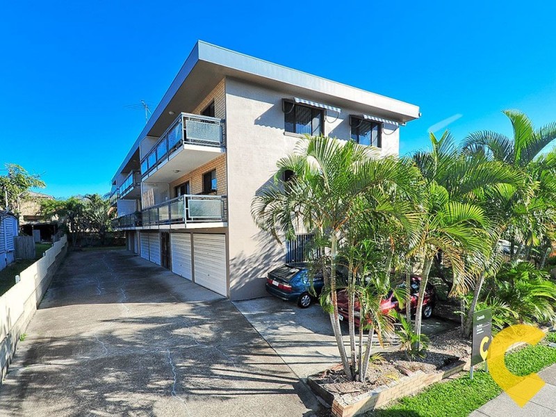 4/17 Logan Street, Greenslopes QLD 4120