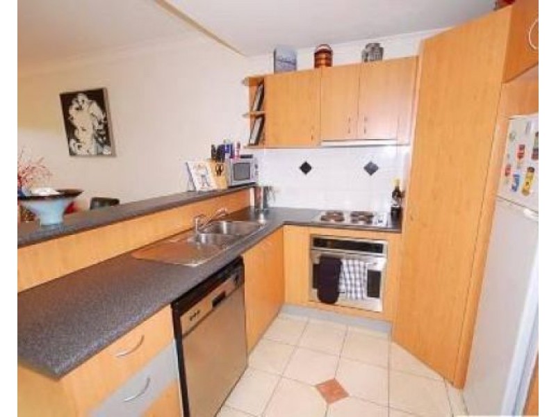 2/93 Waminda Street, Morningside QLD 4170