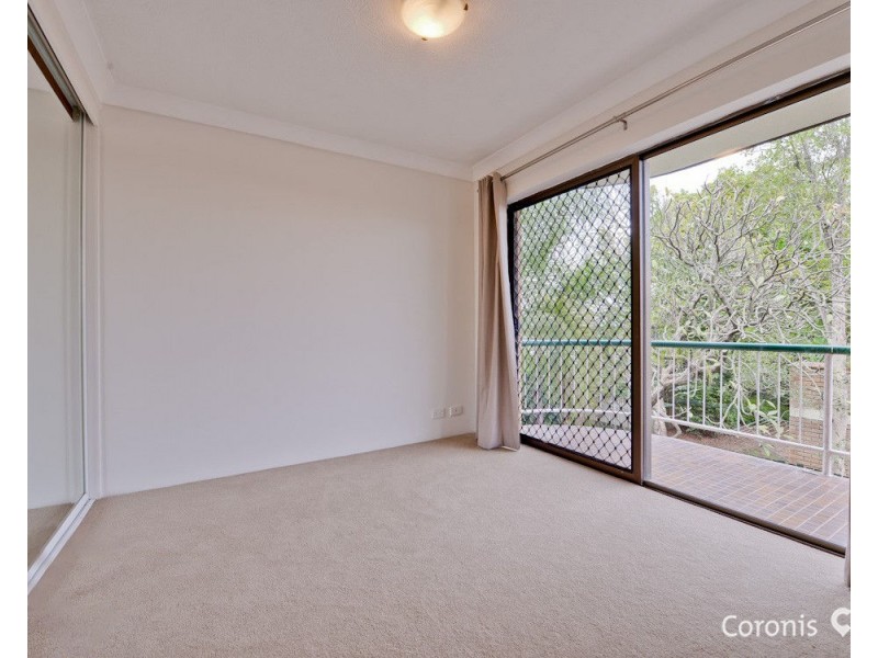 4/58 College Street, Hamilton QLD 4007
