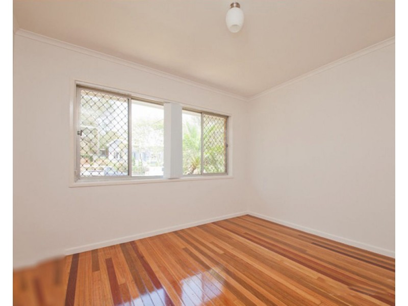 1/52 Nelson Street, Coorparoo QLD 4151