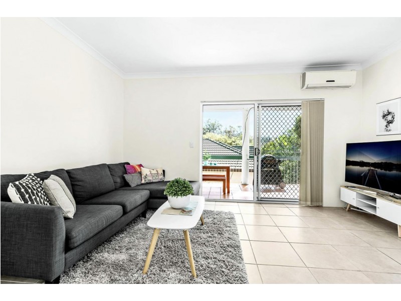 9/15 Whitmore Street, Taringa QLD 4068
