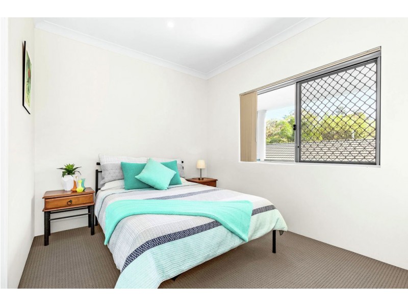 9/15 Whitmore Street, Taringa QLD 4068