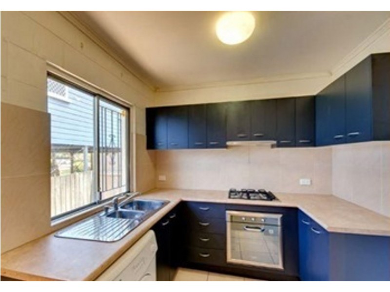 2/21 Balowrie Street, Hamilton QLD 4007