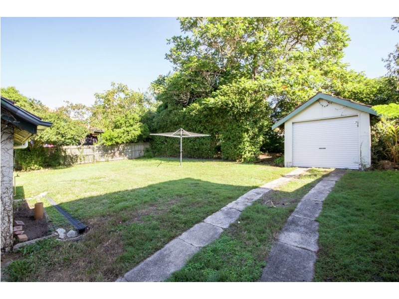 19 Laura Street, Tarragindi QLD 4121