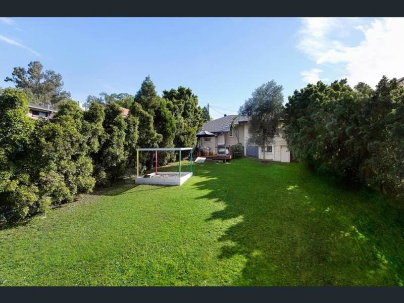 154 Boundary Road, Camp Hill QLD 4152