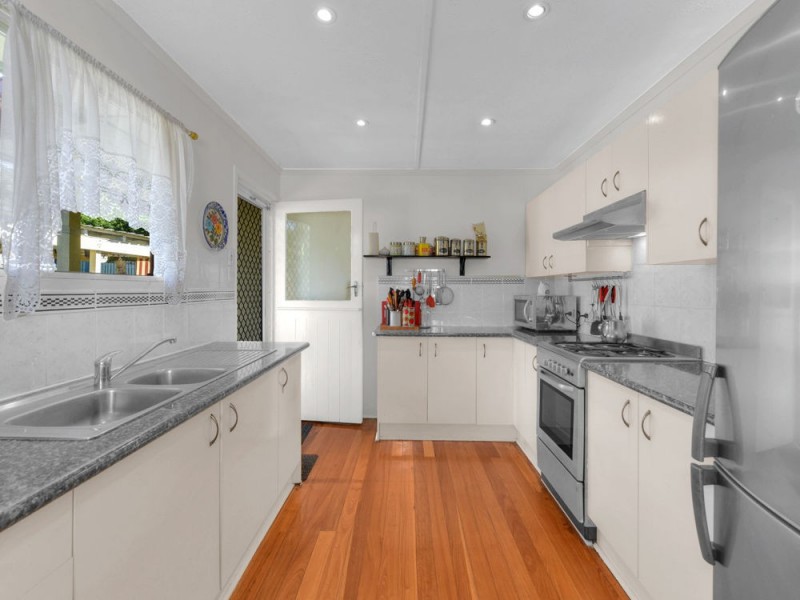 589 Darcy Road, Carina QLD 4152