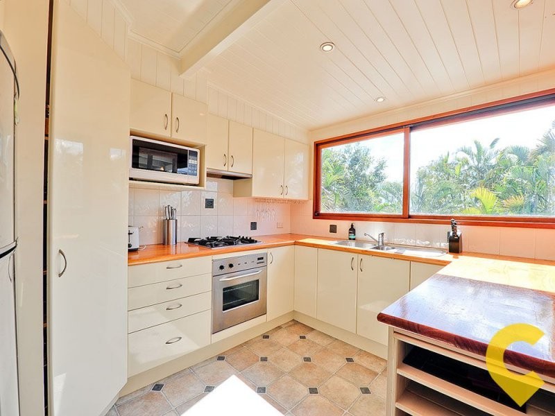 33 Toohey St, Woolloongabba QLD 4102