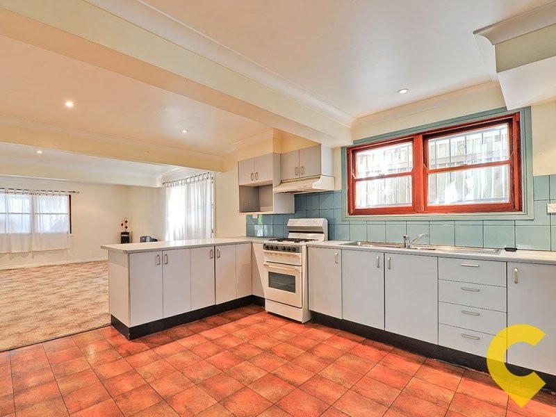 33 Toohey St, Woolloongabba QLD 4102