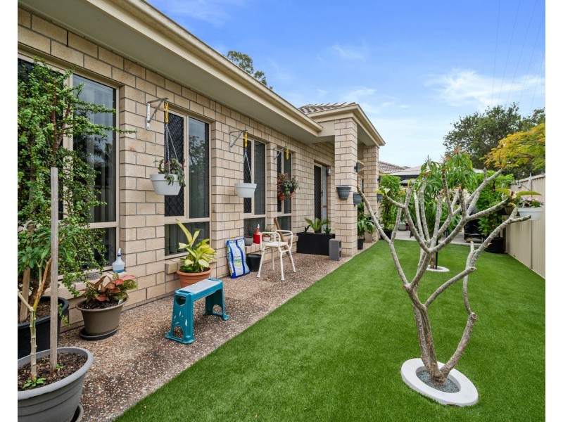 30 Cradock Street, Holland Park QLD 4121