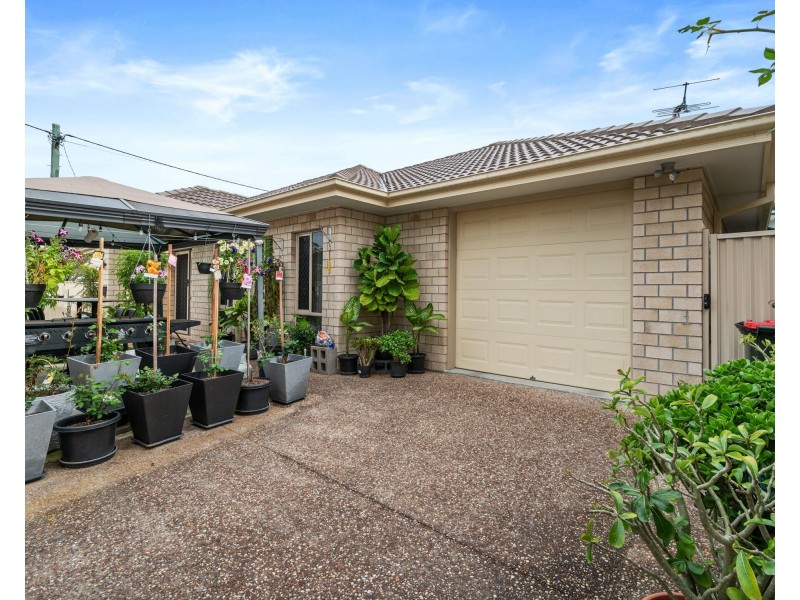 30 Cradock Street, Holland Park QLD 4121