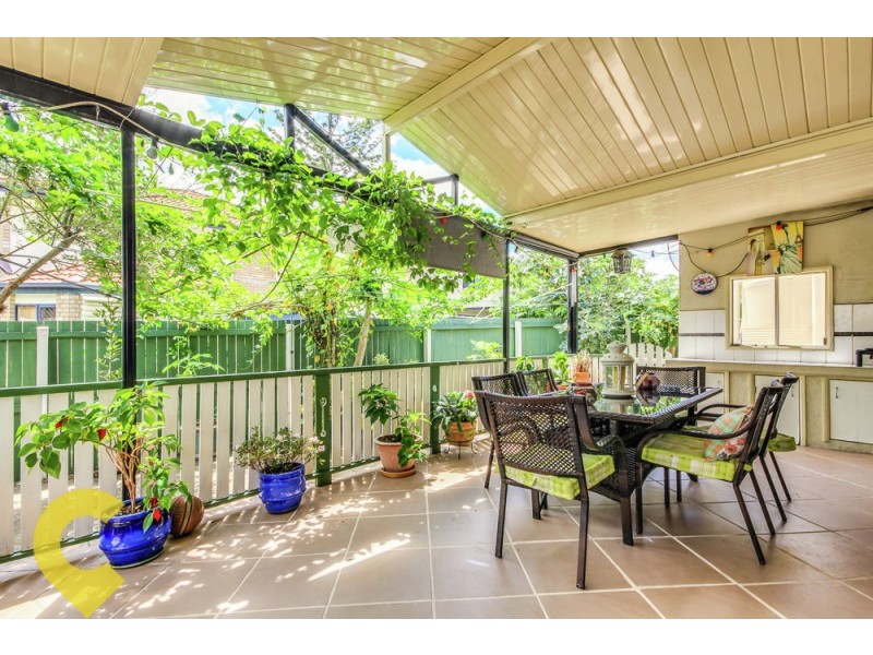 7 Holland Place, Carindale QLD 4152