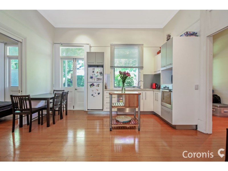 13/82 Lockerbie Street, Kangaroo Point QLD 4169