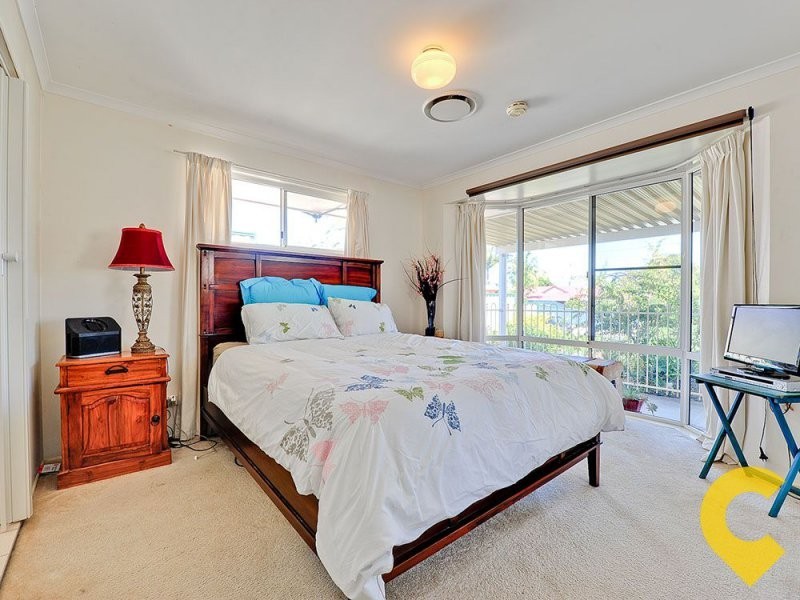 10 Talty Rise, Regents Park QLD 4118