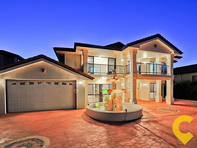 27 Saunders Place, Wynnum QLD 4178