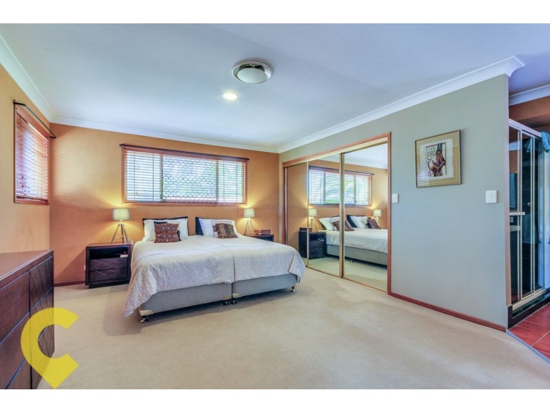 9 Wentworth Place, Carindale QLD 4152