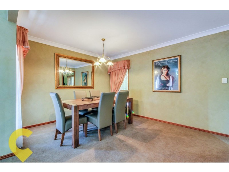 9 Wentworth Place, Carindale QLD 4152