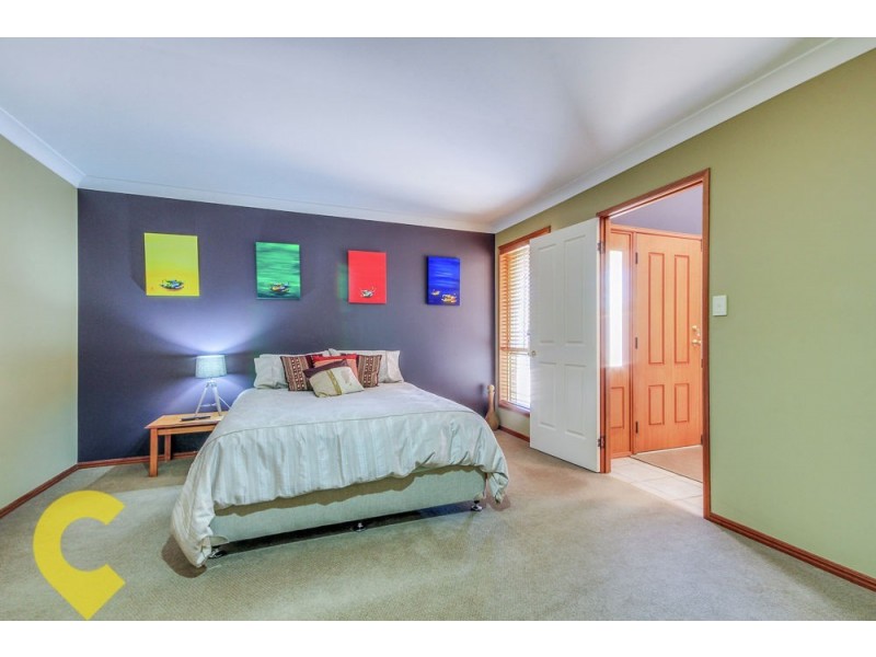 9 Wentworth Place, Carindale QLD 4152