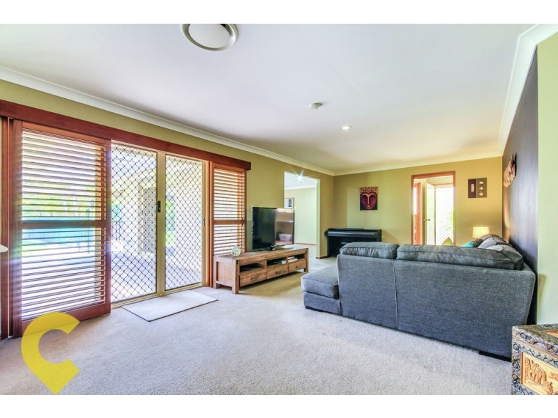 9 Wentworth Place, Carindale QLD 4152