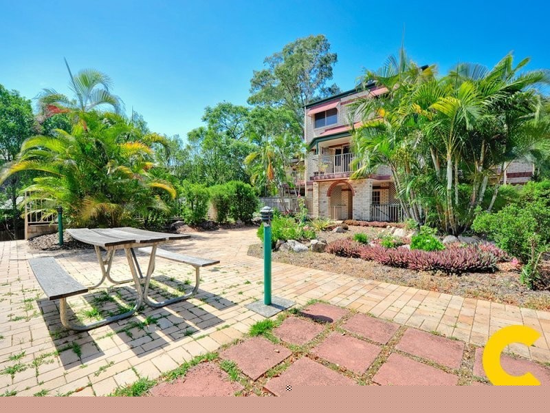 2/20 Dulwich Road, Yeronga QLD 4104
