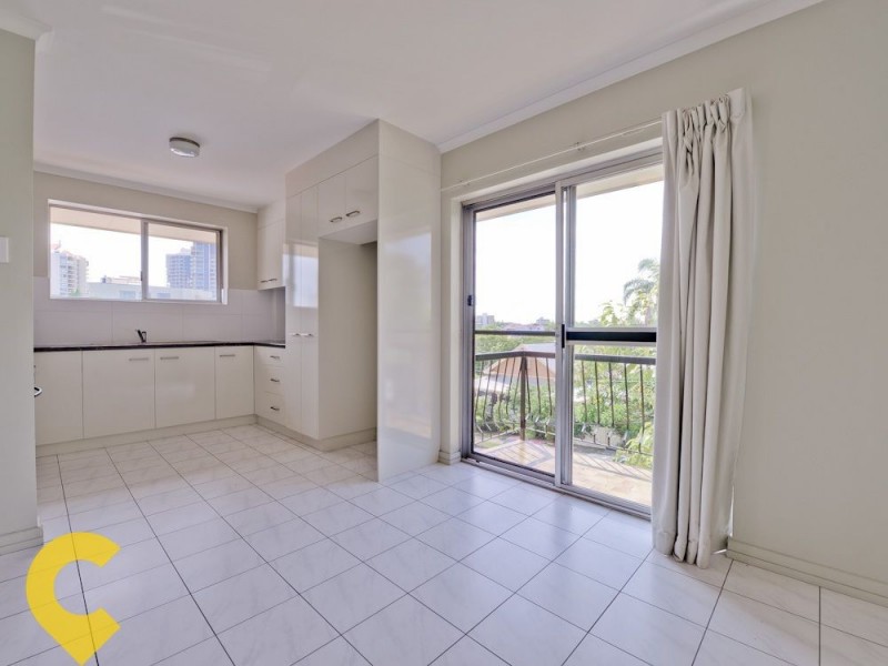 4/9 Lambert Street, Kangaroo Point QLD 4169