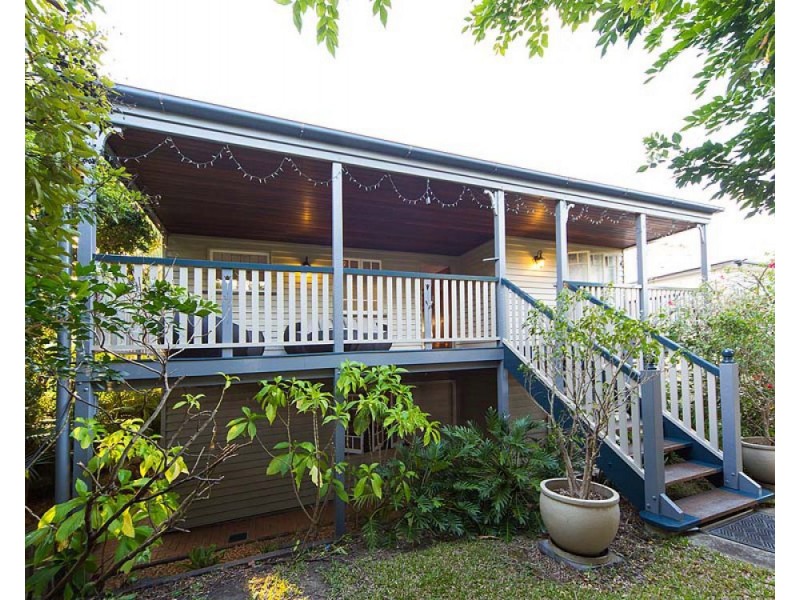 26 Margaret Street, Camp Hill QLD 4152